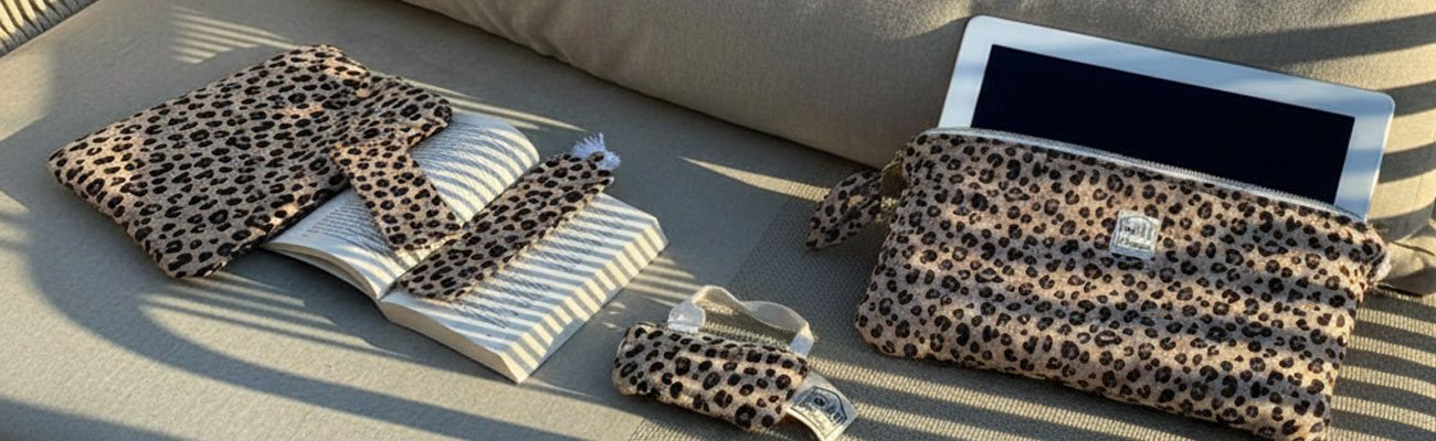 étuis et pochettes de rangement